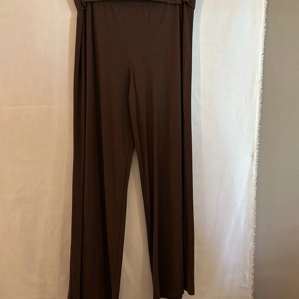 Blue Canoe Organic pants - Picture 2 of 8